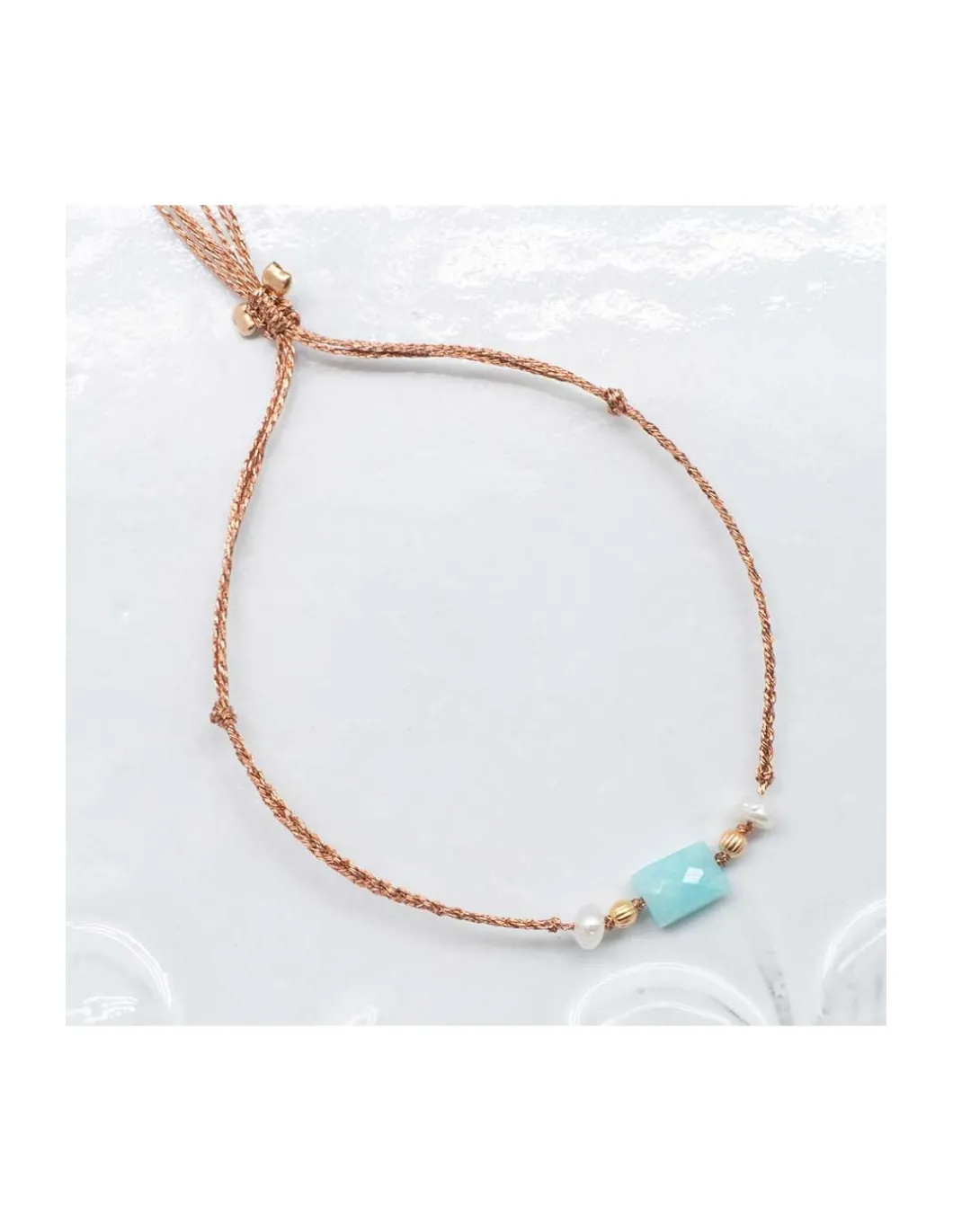 BIANCA - BRACELET AMAZONITE ET PERLES D'EAU DOUCE SUR TRESSE LUREX