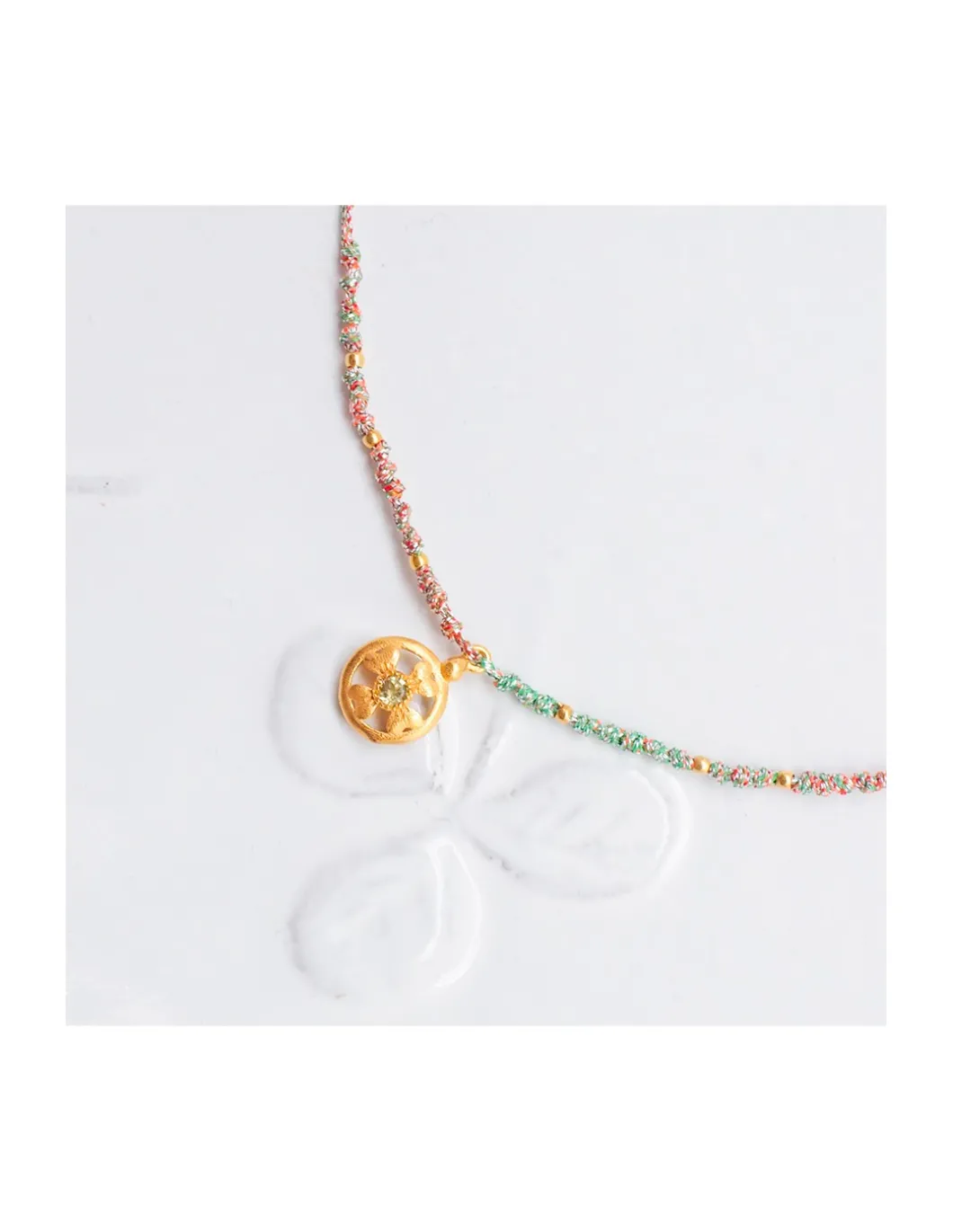 JACKIE - COLLIER CORDON LUREX NOEUTÉ ET PENDENTIF TRÈFLE AVEC MINI TOURMALINE