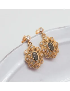 SCANDALE - BOUCLE D'OREILLE PUCE CZ AVEC CHARM FLEUR ET ZIRCONS
