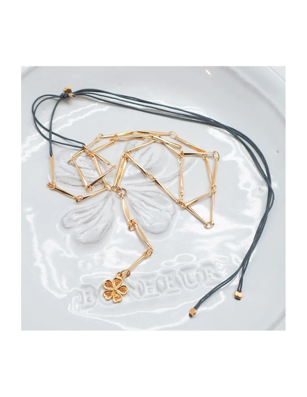 SWEET M - COLLIER MI CHAÎNE MI CORDON AVEC PENDENTIF FLEUR